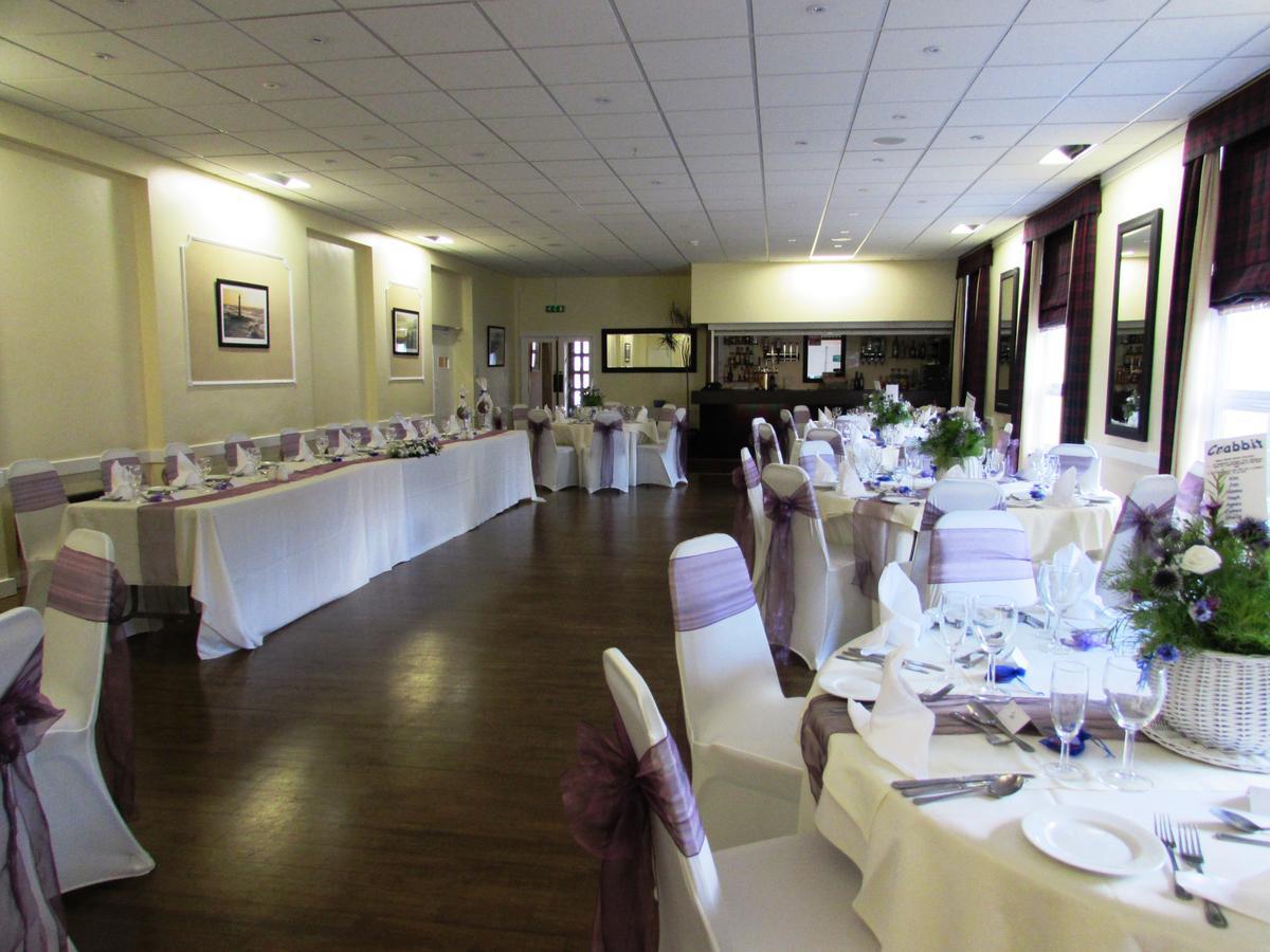 The Royal Hotel Tain Extérieur photo