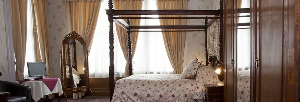 The Royal Hotel Tain Extérieur photo